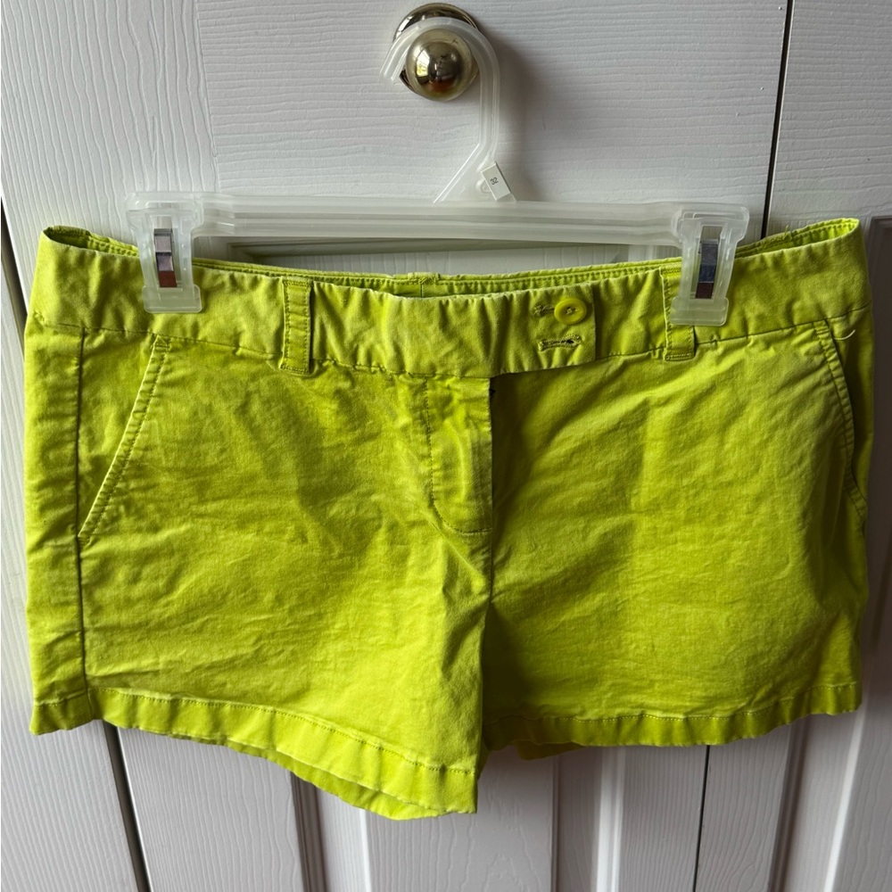 Vineyard Vines Green High Waist Shorts